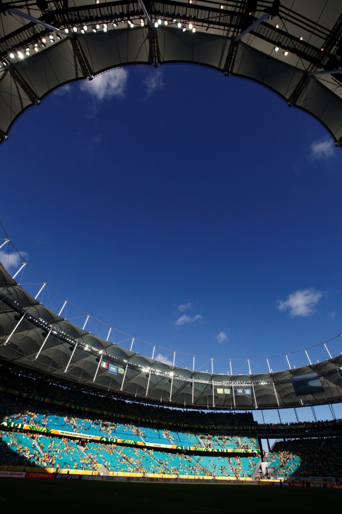 На фото: Arena Fonte-Nova Salvador : интернет-магазин Elmar Украина