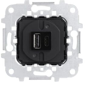 USB-зарядное устройство с USB-адаптером переменного тока - Платформа 8100 230 V AC / 5 V DC 18 W (накладка 8585) Sky, Skymoon АВВ 2CLA818510A1001