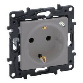NILOE STEP Розетка комбинированная 2К+З 16 A + USB Тип C 1,5 A 250 В автоматические клеммы, Цвет Алюминий