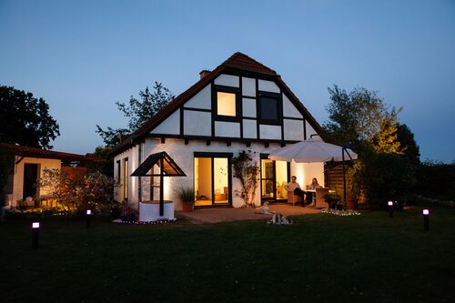 SMART+Wifi Cube UpDown RGB+W 13,5 Вт 4058075478077 LEDVANCE фото 6