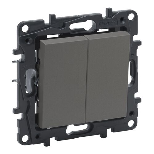 NILOE STEP Выключатель двухклавишный 10А автоматические клеммы, Цвет Сталь